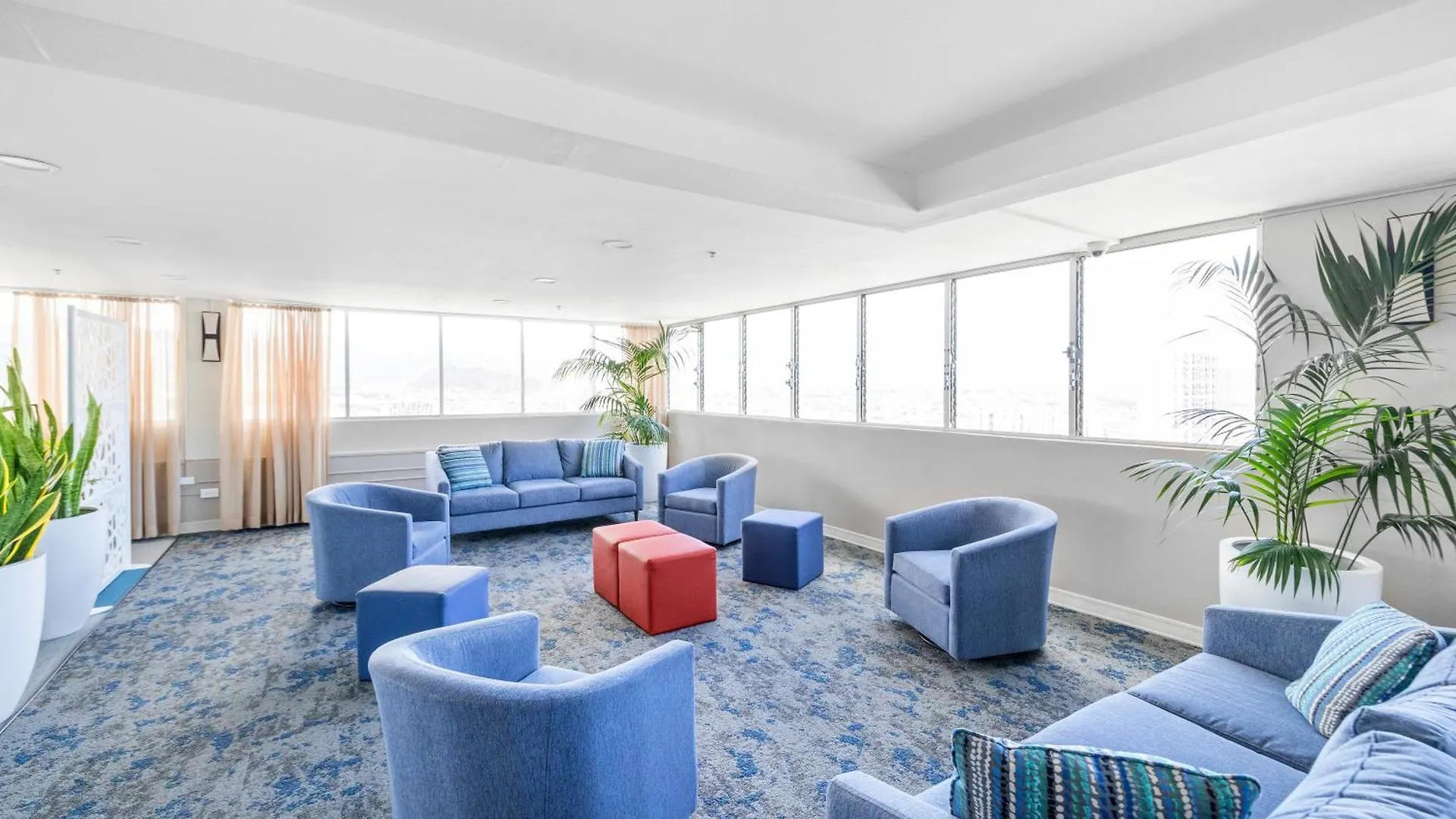 1Br With Great City Views, 3 Mins To Waikiki Beach! Honolulu